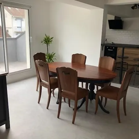 Loft Reve Du Soir 125 M2 Climatise 350 M De La Gare Apartment Lourdes Exterior photo